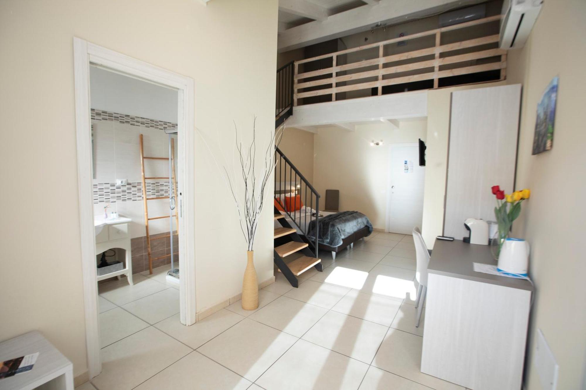 La Perla Amantea - Rooms & Apartaments ภายนอก รูปภาพ