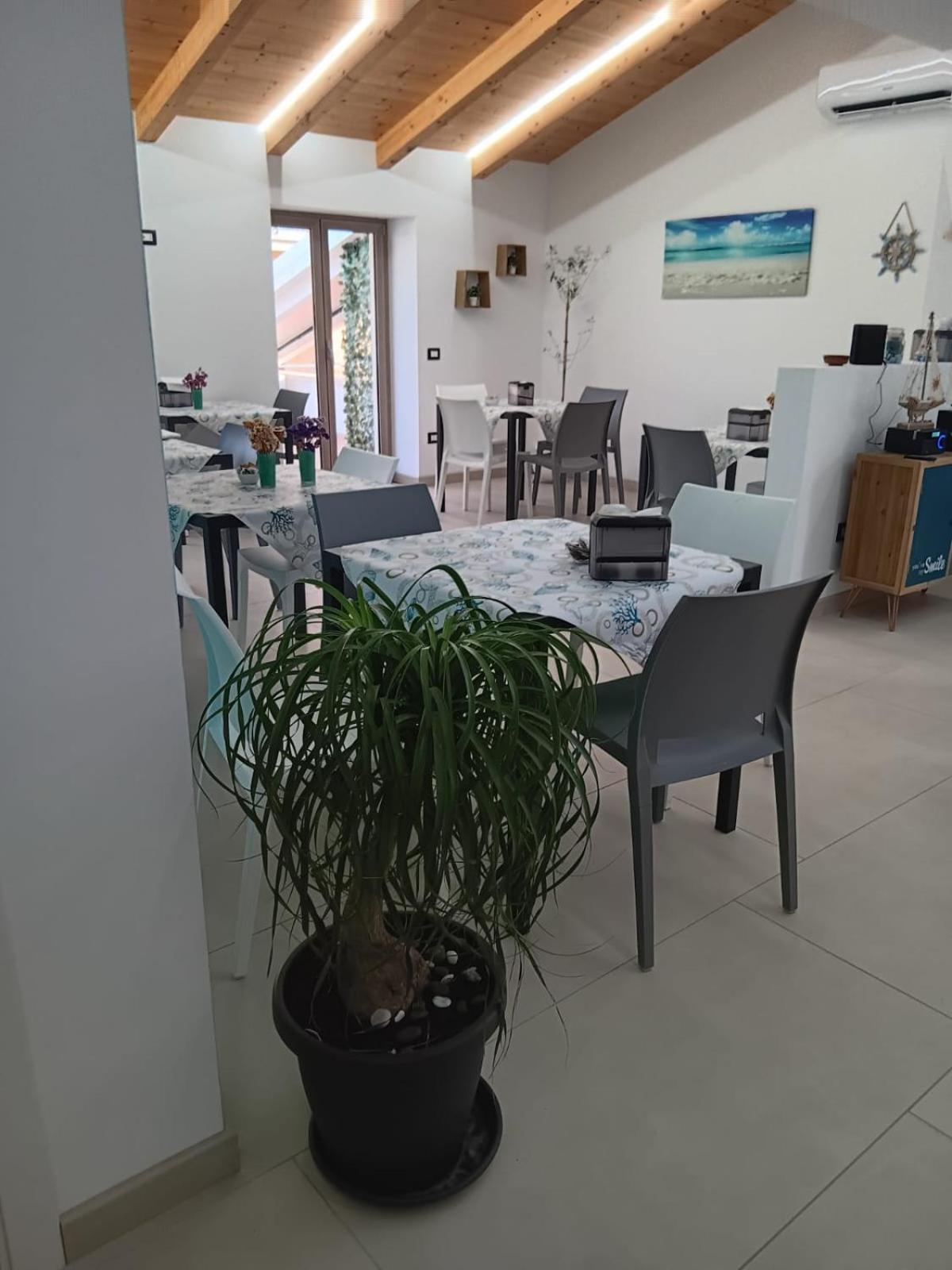 La Perla Amantea - Rooms & Apartaments ภายนอก รูปภาพ