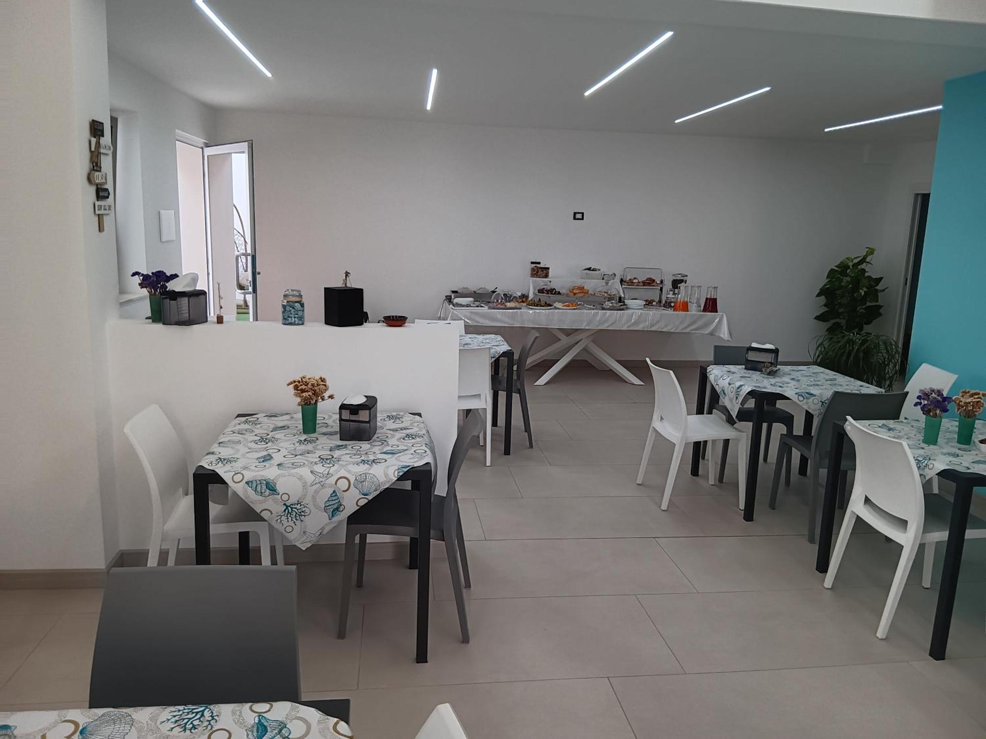 La Perla Amantea - Rooms & Apartaments ภายนอก รูปภาพ