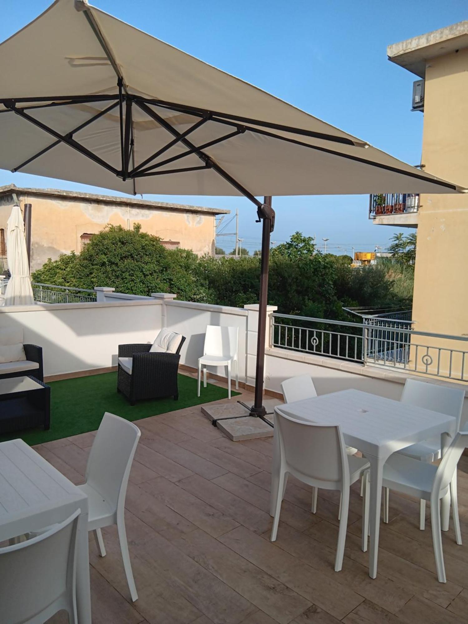 La Perla Amantea - Rooms & Apartaments ภายนอก รูปภาพ