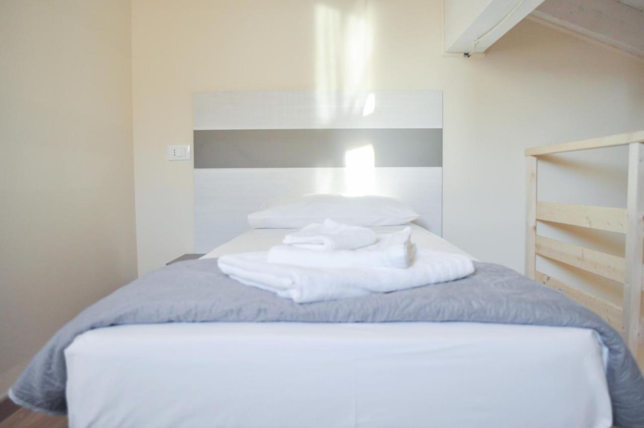 La Perla Amantea - Rooms & Apartaments ภายนอก รูปภาพ